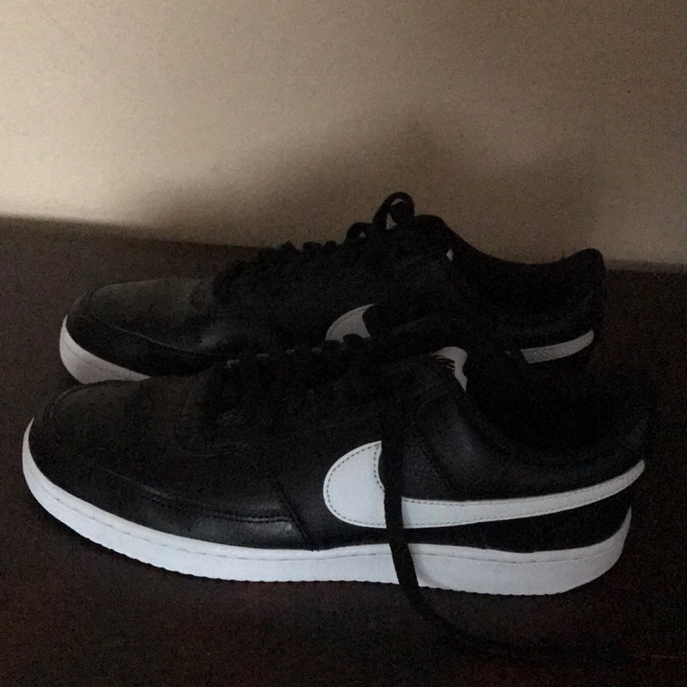 B/W Nike Court Vision Lows- Size 10